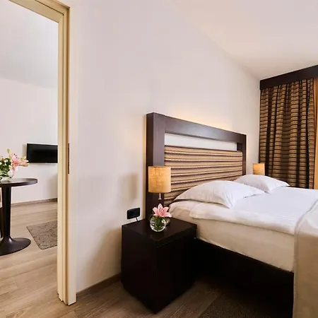 Otel Garden Istra Plava Laguna 4*
