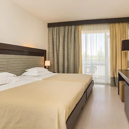 Hotel Garden Istra Plava Laguna 4*