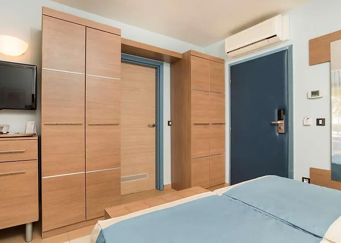 Garden Istra Plava Laguna 4* 乌马格