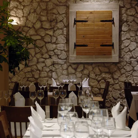 מלון Garden Istra Plava Laguna 4*